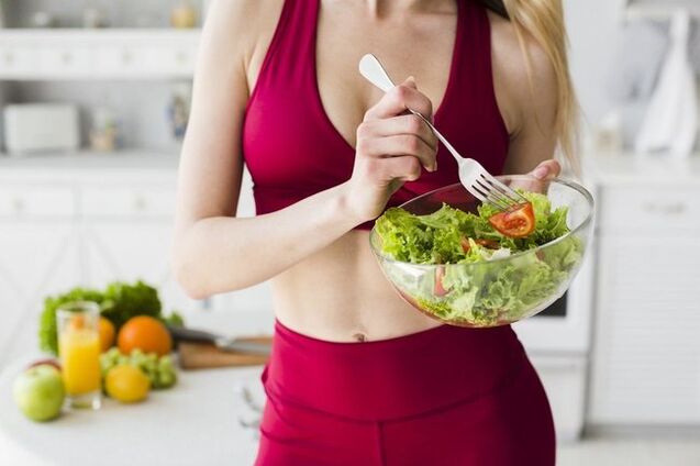 kilo kaybı için sebze salatası yemek